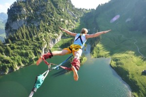  九游会官网|亚洲足坛格局剧变，日本锁定世界杯门票，澳大利亚逼近门槛，中国队前景黯淡