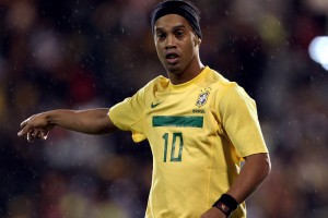  九游会官网-德天空记者独家披露，匈牙利新星科尔克兹本周初抵达利物浦体检，即将签下长约至2030年